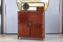 新中式家具131平的現(xiàn)代風三居室，看起來很有格